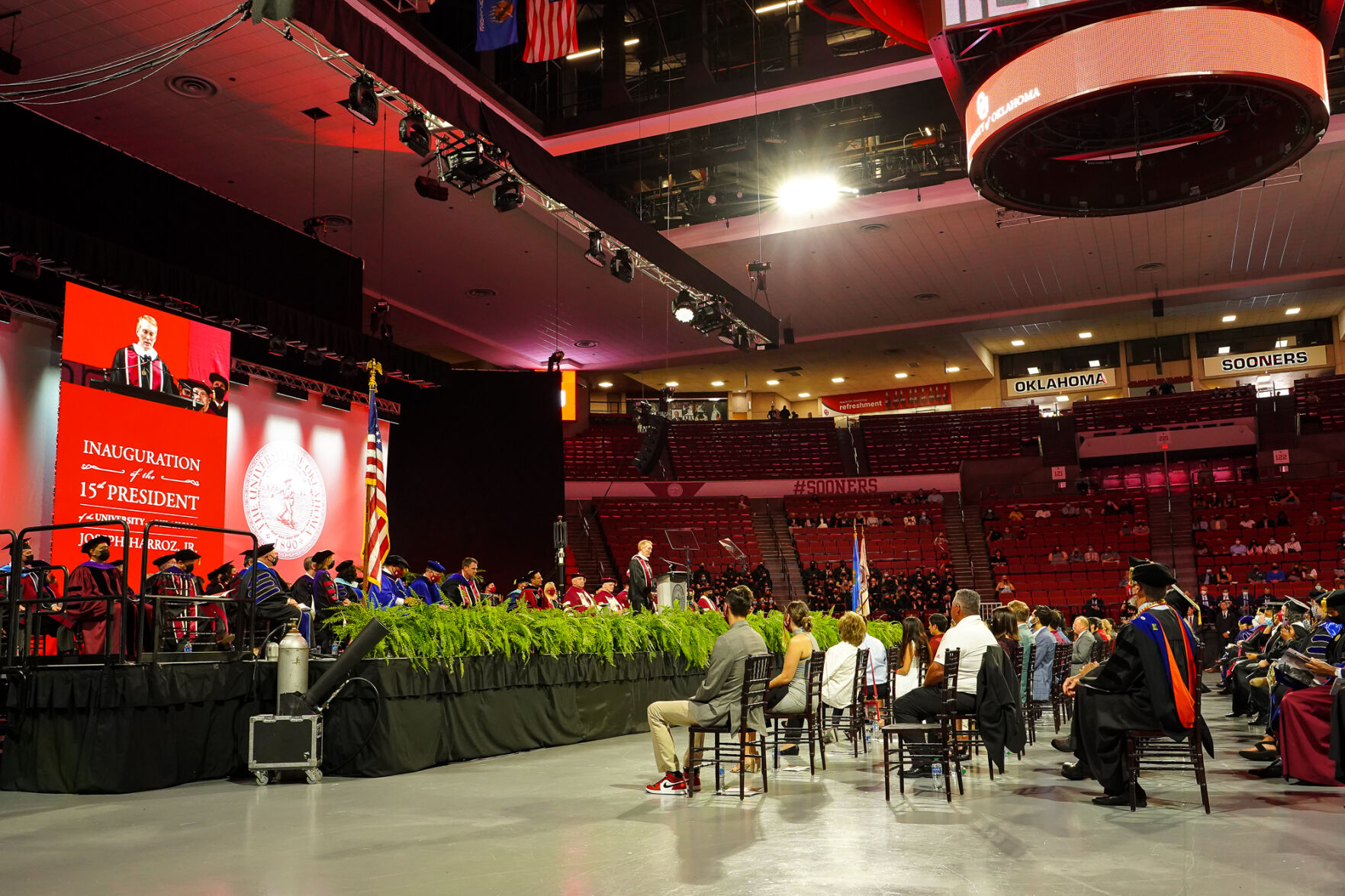 Lloyd Noble Center